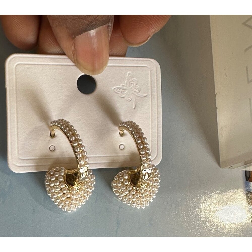 Gold-Plated Pearly Heart Hoop Earrings With Elegant Design Bridal Going Out NWT